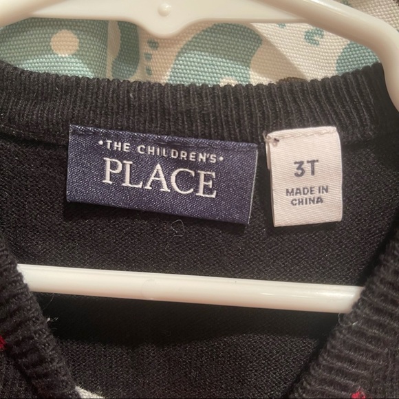 2/$10🎉3t Childrens Place Argyle sweater - Picture 3 of 3
